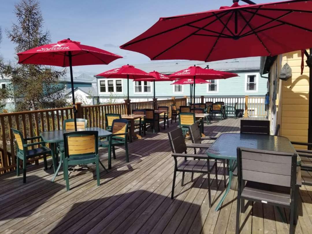 Holland America Dawson City Inn Екстериор снимка