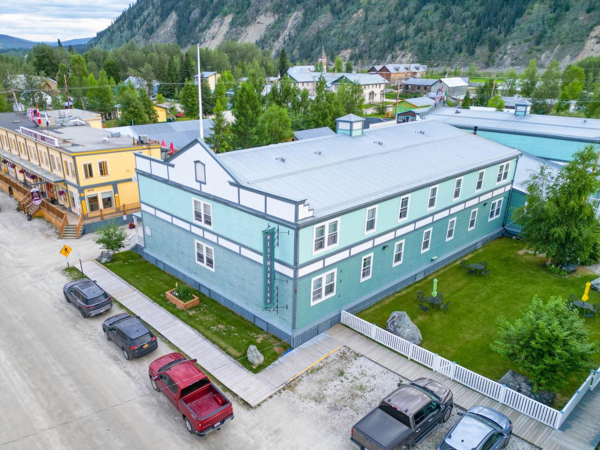Holland America Dawson City Inn Екстериор снимка